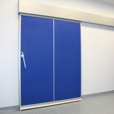 pintu ruang operasi